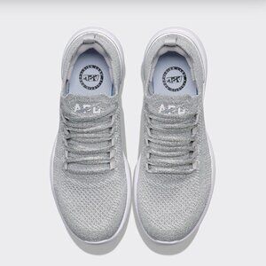 NEW APL TechLoom Breeze Shimmer Sneakers Size 5.5